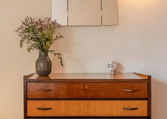 Jacaranda, Your Stylish Retreat In شقة *