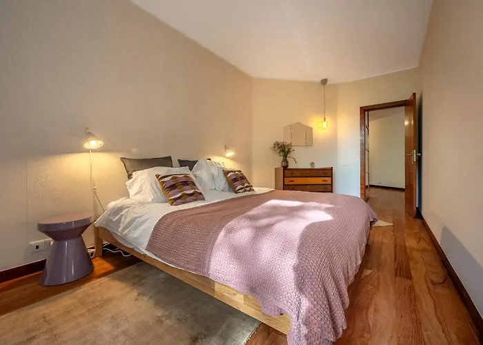 شقة Jacaranda, Your Stylish Retreat In