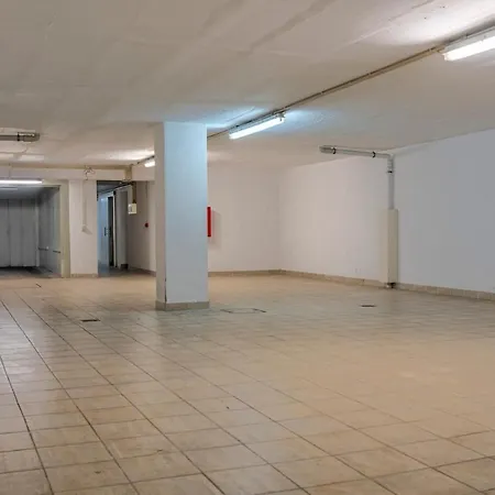 Apartman Jacaranda, Your Stylish Retreat In *