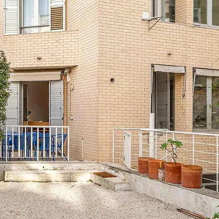 Apartman Jacaranda, Your Stylish Retreat In Lisboa